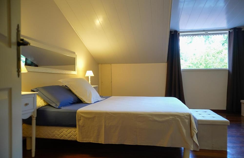 Hostel Toucan Kaz Mboeja Kuaa