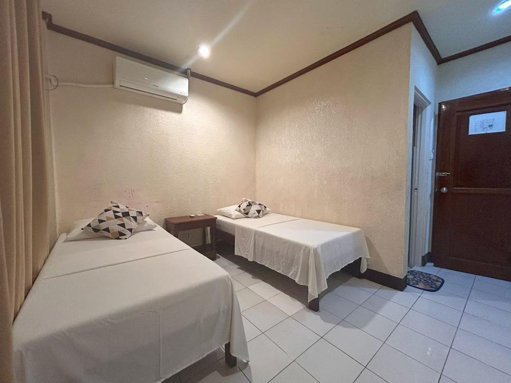 Flores De Musa by Curv Hotels