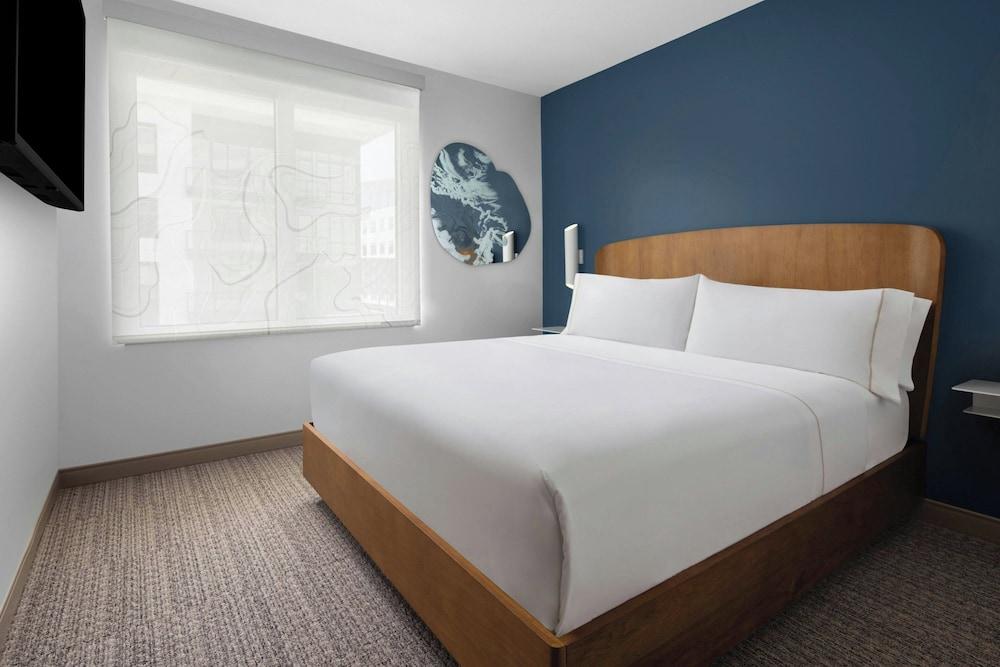 Element Calgary Downtown