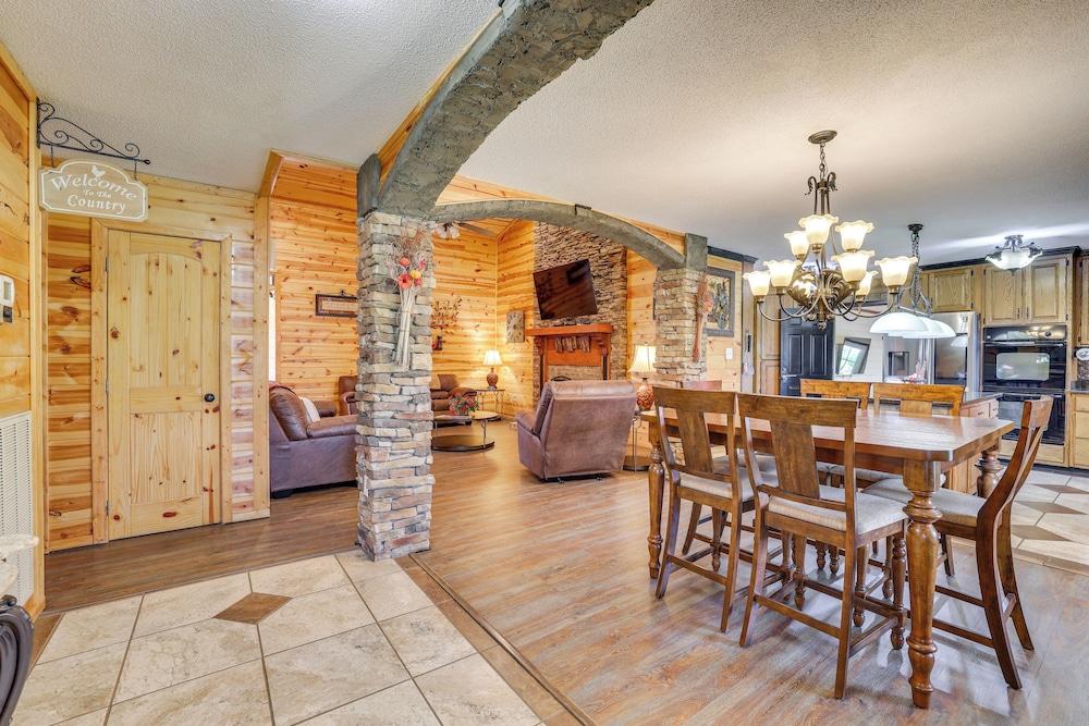 Fire Pit + Game Room: Lakefront Escape in Trenton!