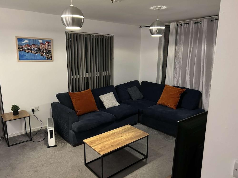 Manchester Modern Apt - City Centre - Parking&pets