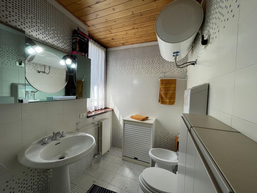 074 Bilocale Mansarda Giustino