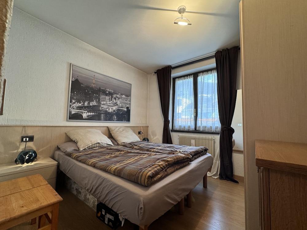 018 Bilocale in Centro Pinzolo