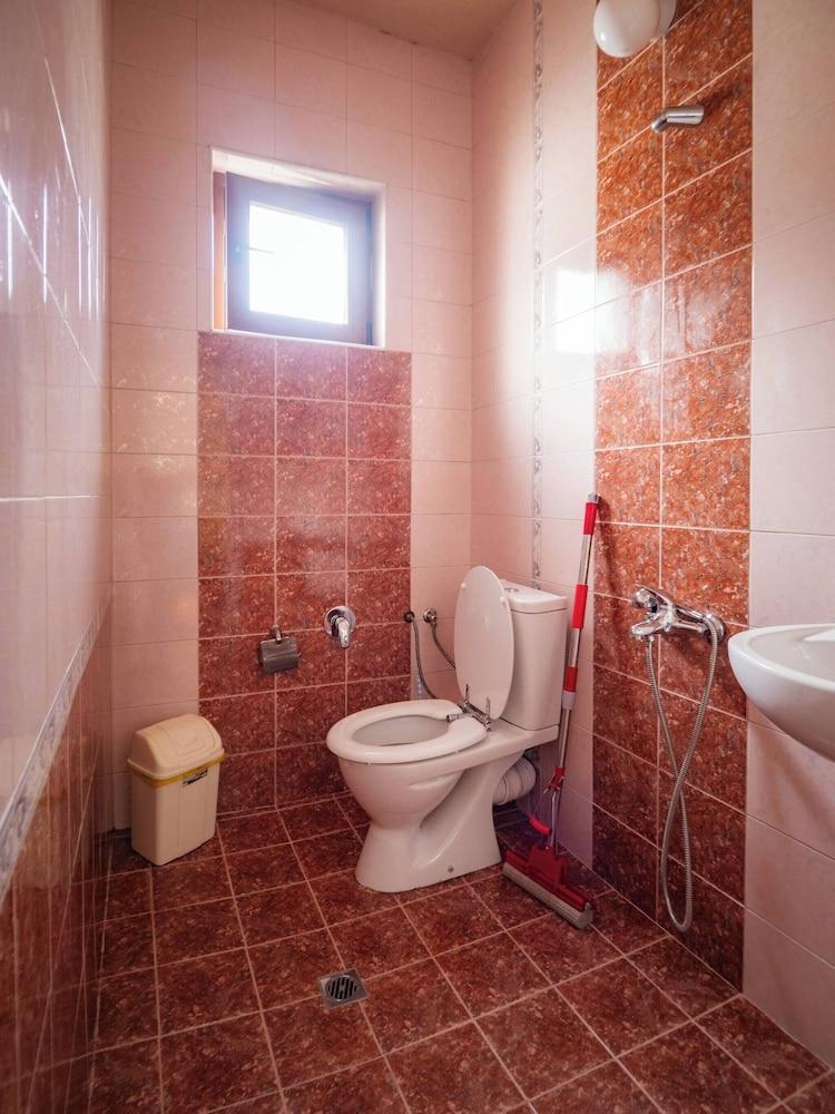 "bojana", Charming Accomodation in Razlog, Bulgaria