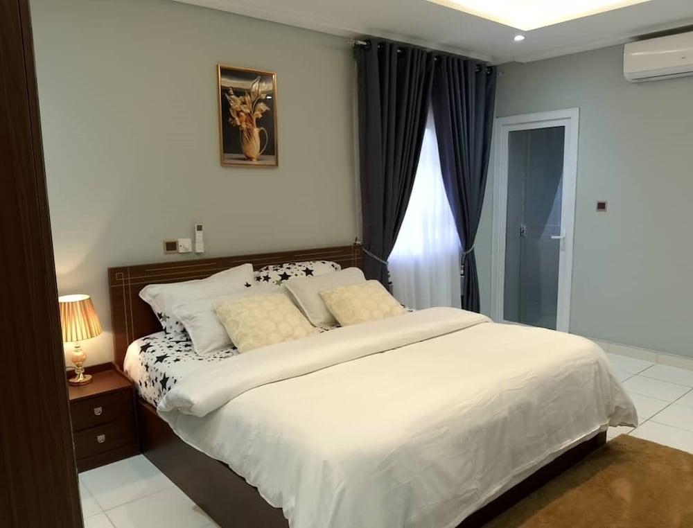 Spacious 3BR Apartment in Adentan With City Views