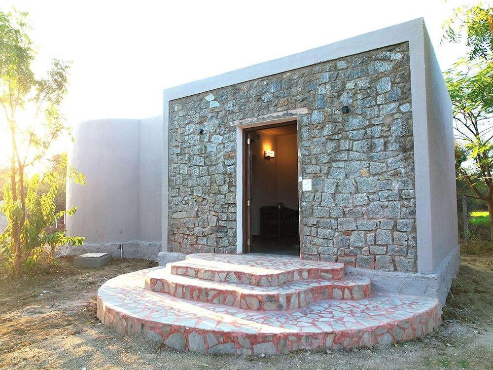 Thour Nautre Resorts