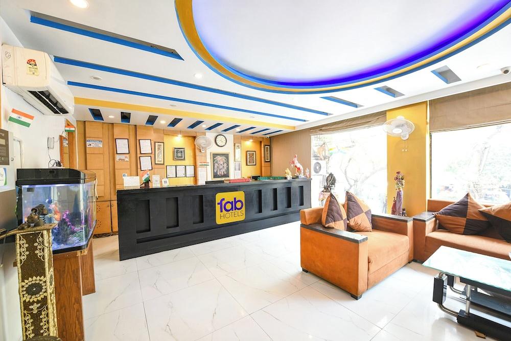 Fabhotel The Kings Plaza