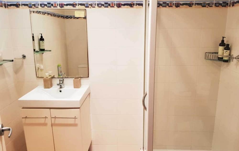 Scotland Island Lodge