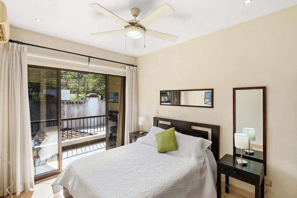 Fabulous 2-Story Condo with Big Pool - Short Drive to Beaches