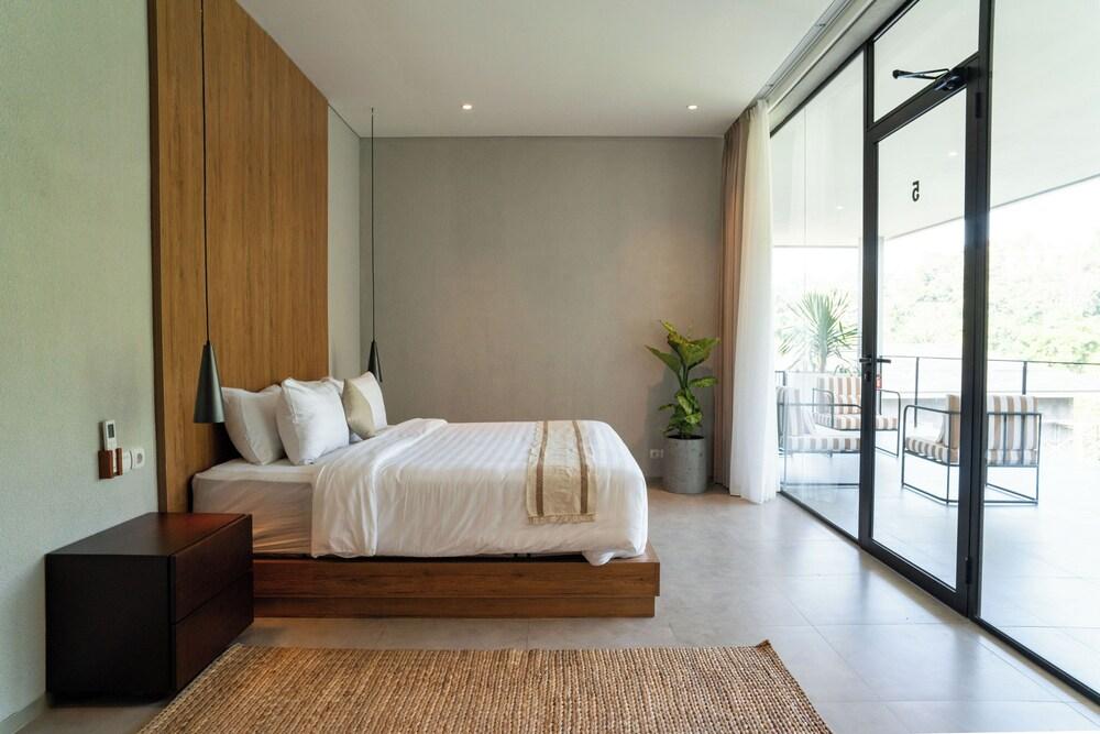 Kireina Mori Villa 6BR with heated pool