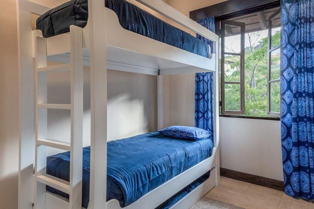 Beautiful Mediterranean-Style Penthouse with an Oceanview Balcony