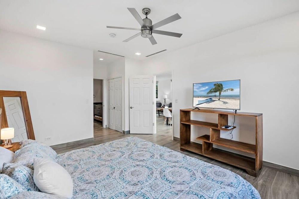 3-BD on 3rd Floor with Great Ocean View