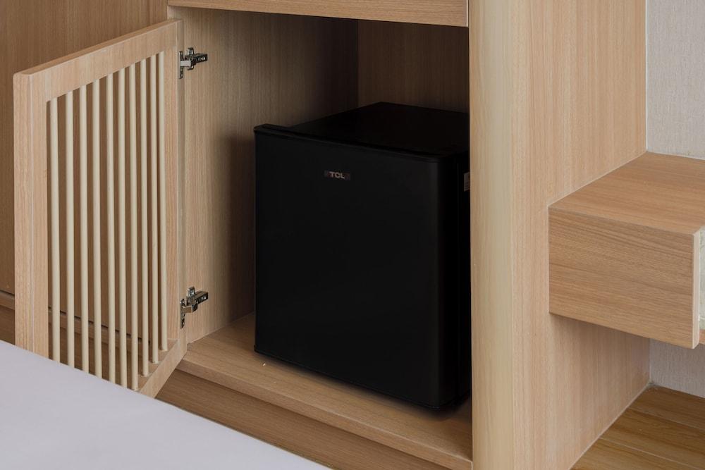 BEAT. Warii Hostel at Chaophraya River