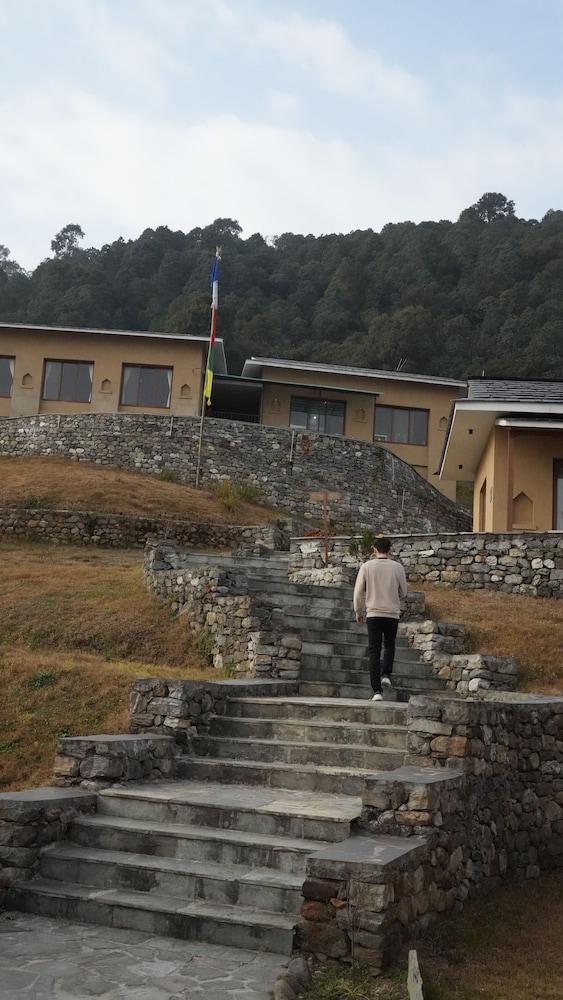 Mountain Lodges of Nepal Dhampus