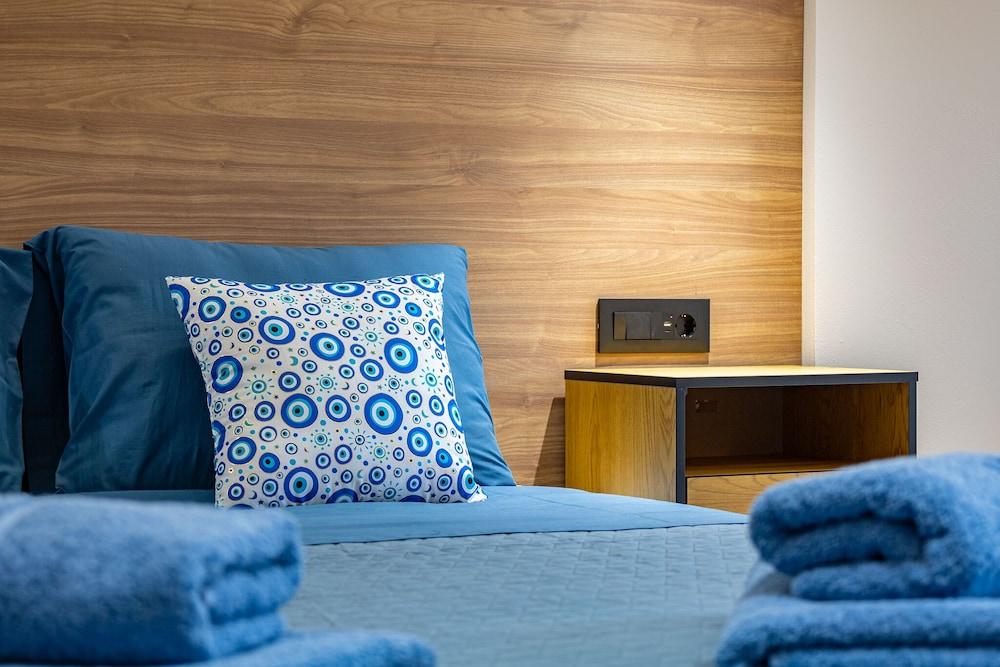 Dom Azure Elegant Studios