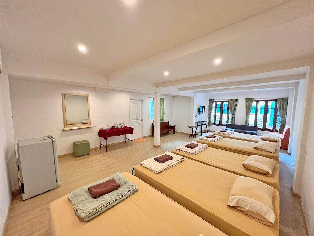 Phuiyara Resort Nakhonnayok