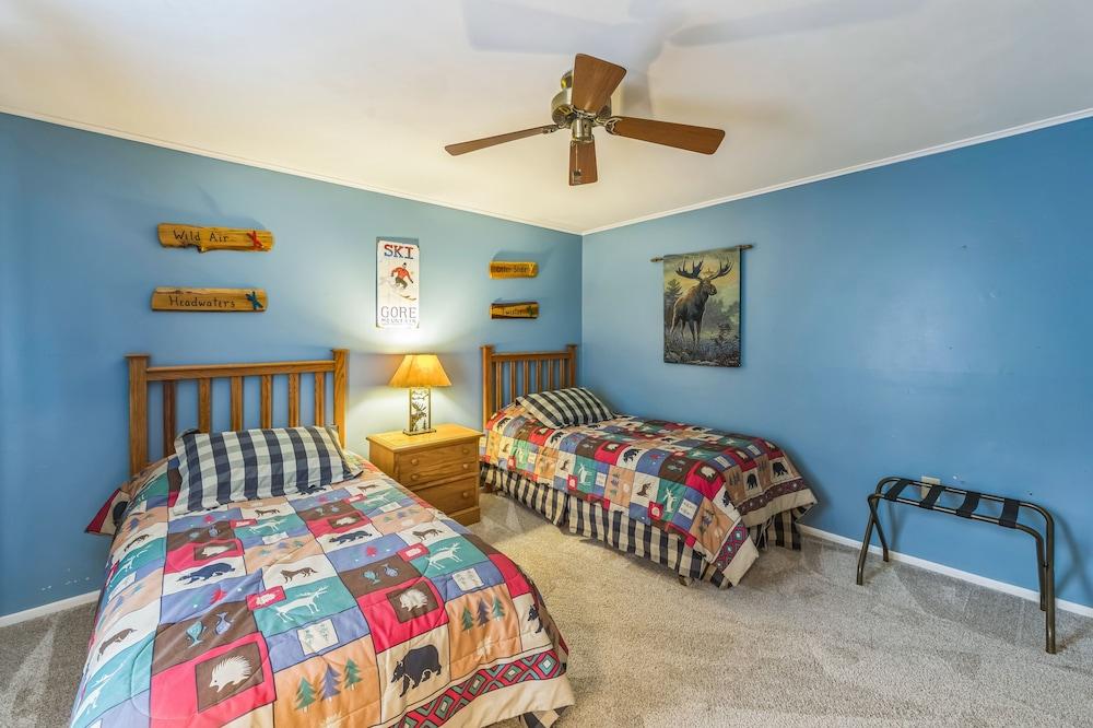 Arena 2 Bedroom Townhouse by The Summit at Gore Mountain