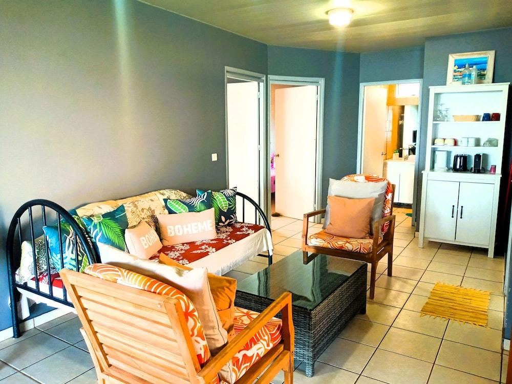 Moorea - Fare Taina Iti