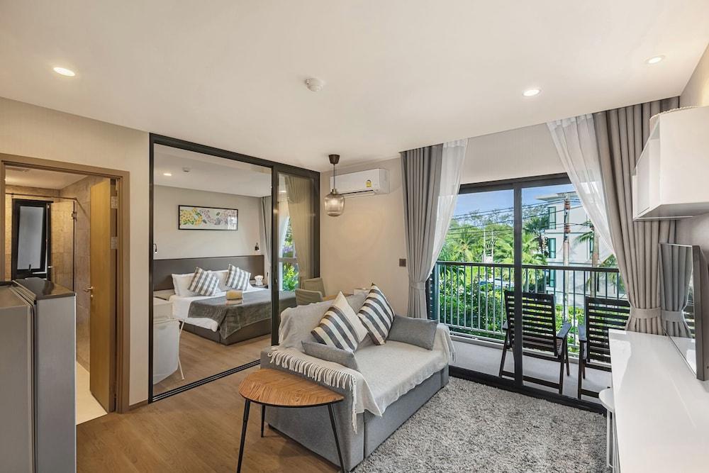 One bedroom Condo in Title V Rawai X308