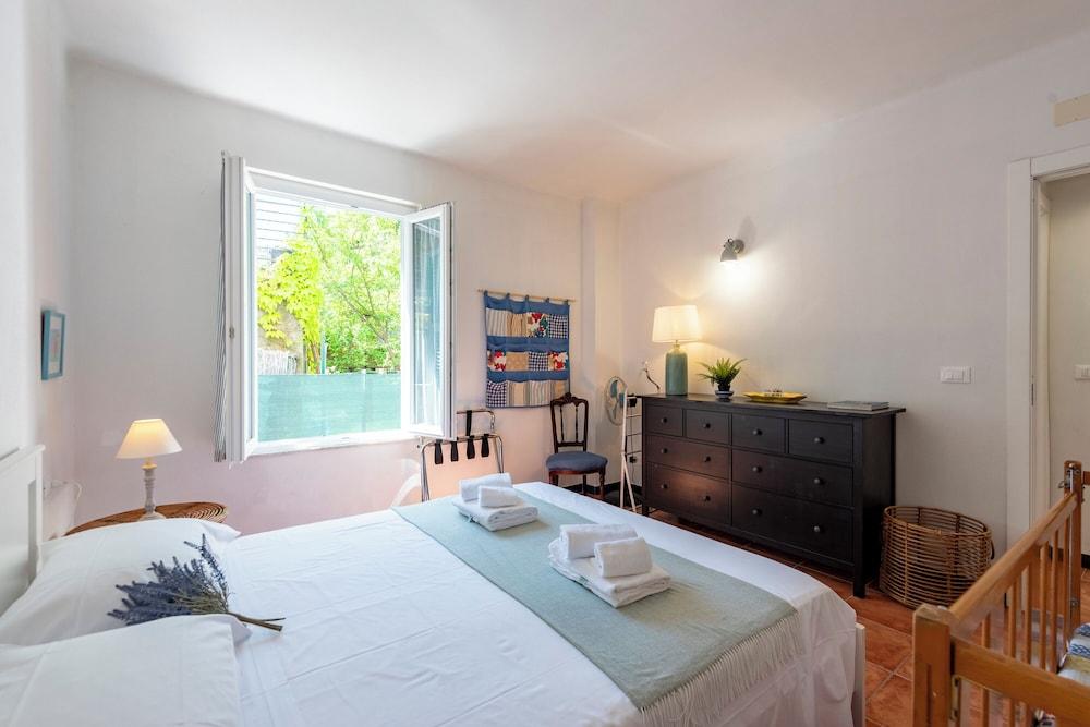 Yard Apartment Vernazza