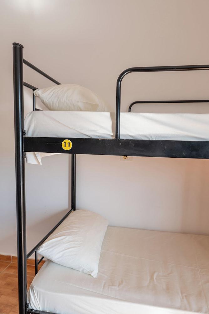 Saranda Poseidonas Hostel