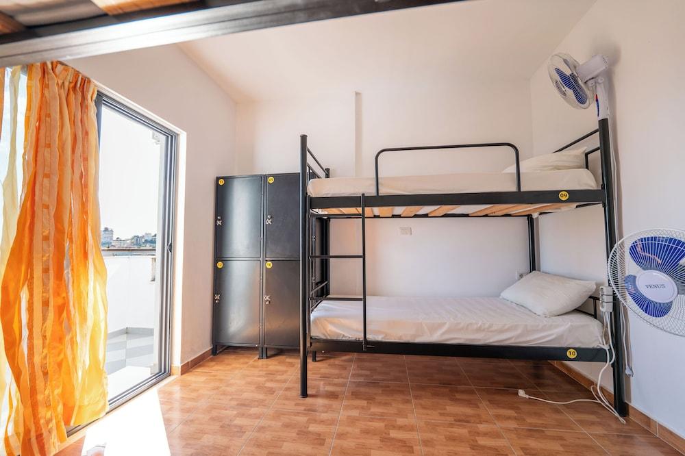 Saranda Poseidonas Hostel