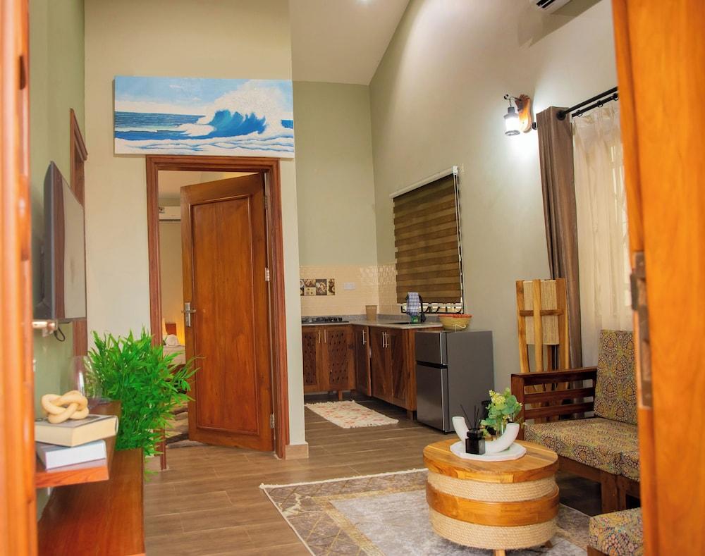 Tulivu Ranch Cottages