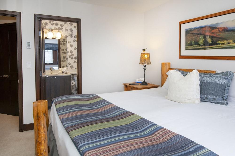 Meadows S2 3 Bedroom Townhouse