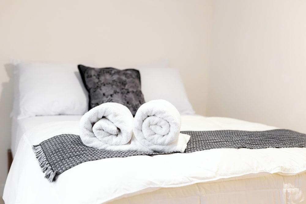 EssentialPXM Arkitainer ResidentialLofts