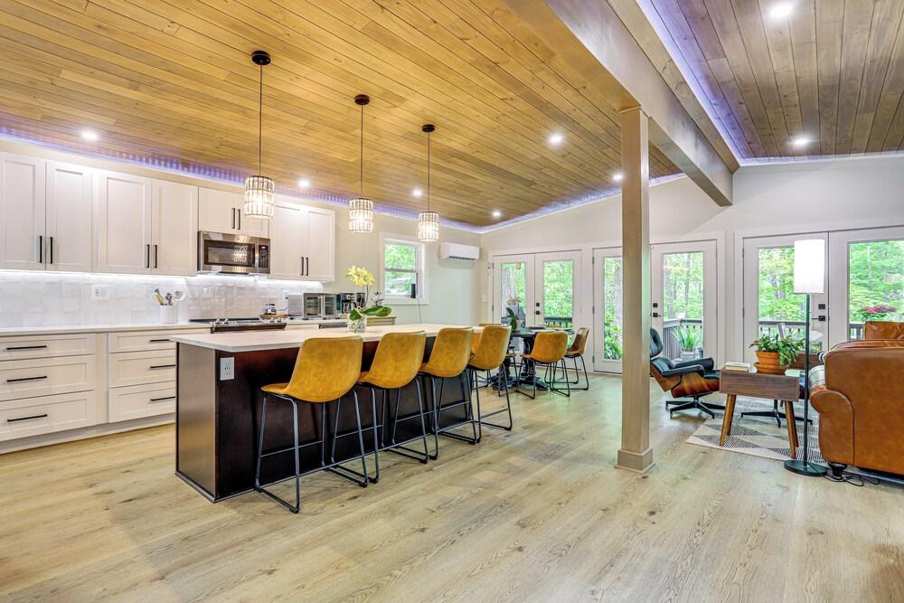 Lakefront Home w/ Private Dock in Gainesville!