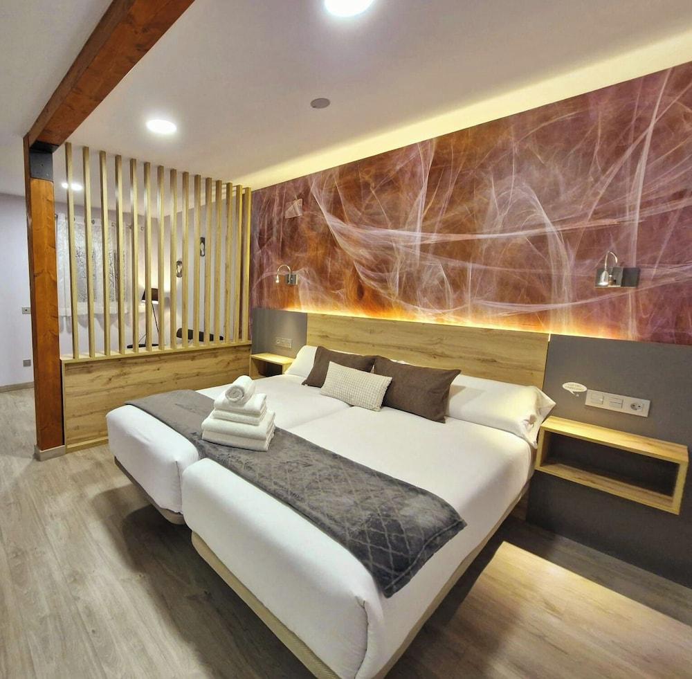 Feeling Home - Suites&Rooms