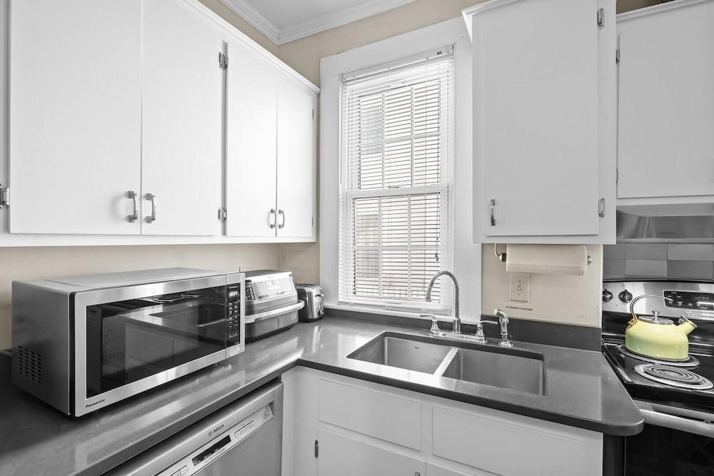 Condo On Front 1 Bedroom Condo