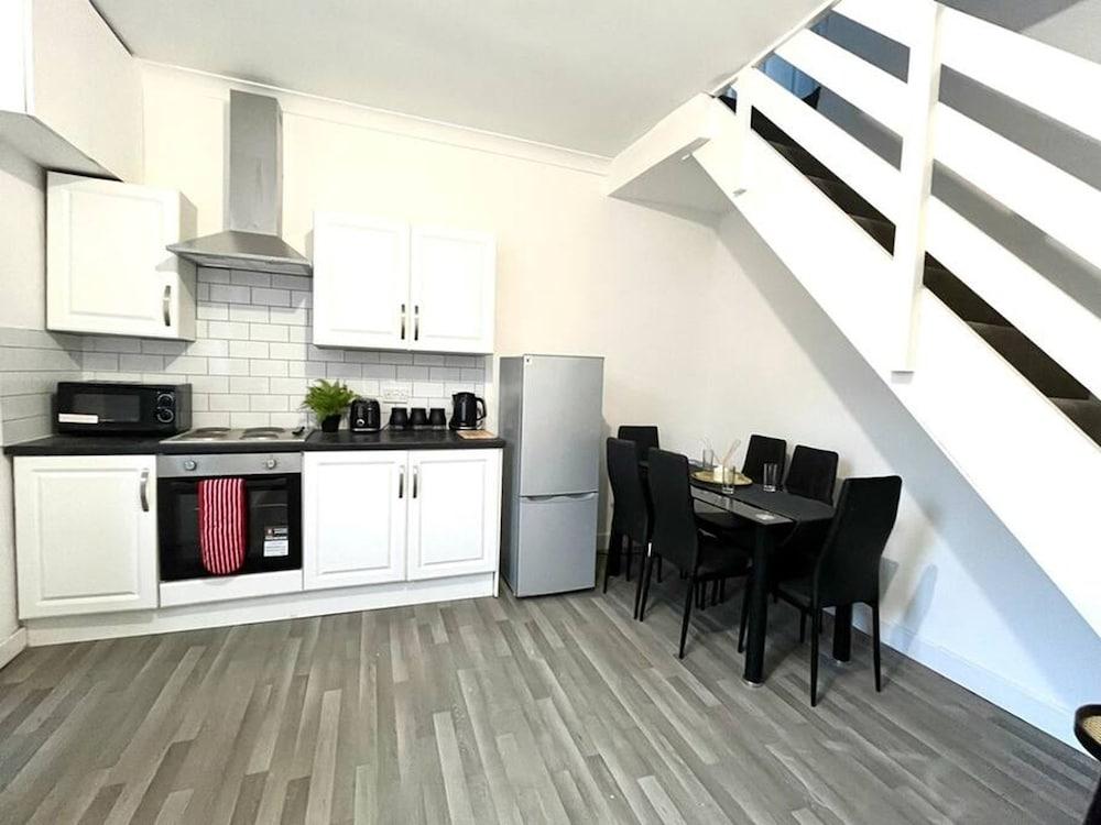 2bed House-10min Drive to Durham