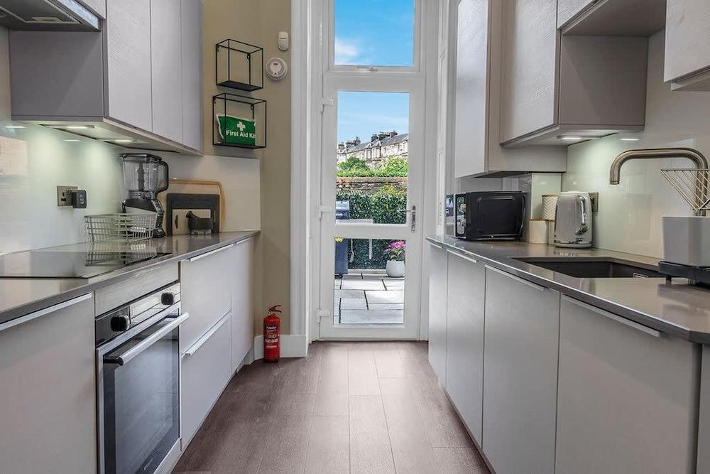 Stylish Elegance in City s Heart