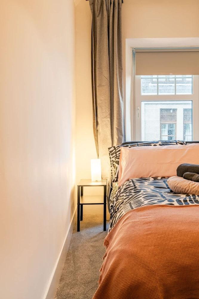 1 Bed Flat - City Centre