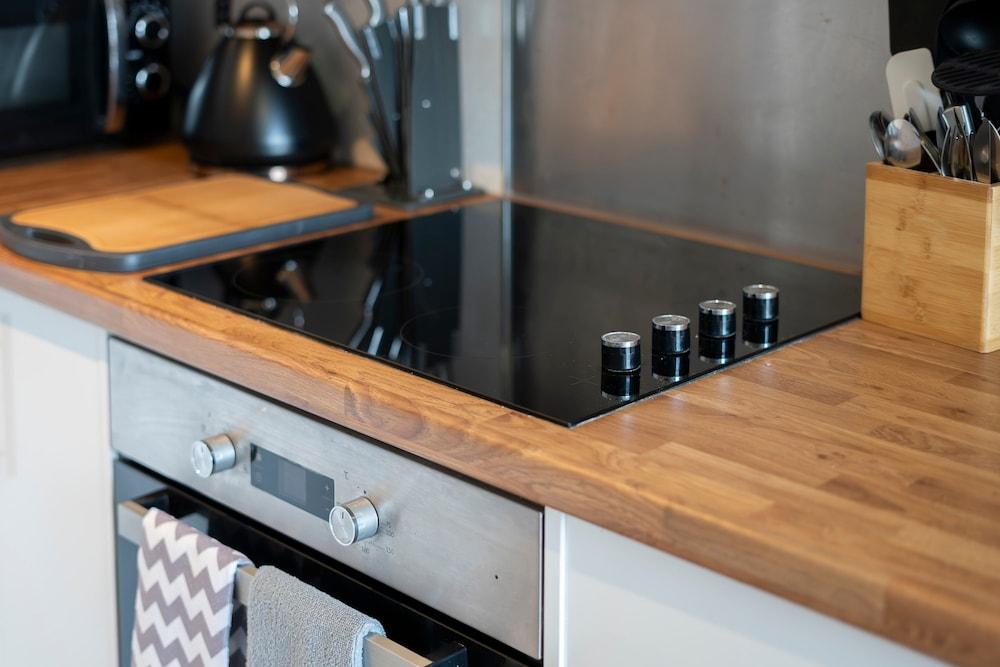 2bed-2bath Flat City Centre