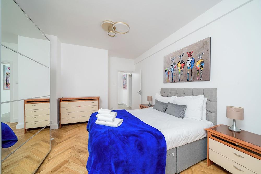 JOIVY 2-bed flat near Notting Hill