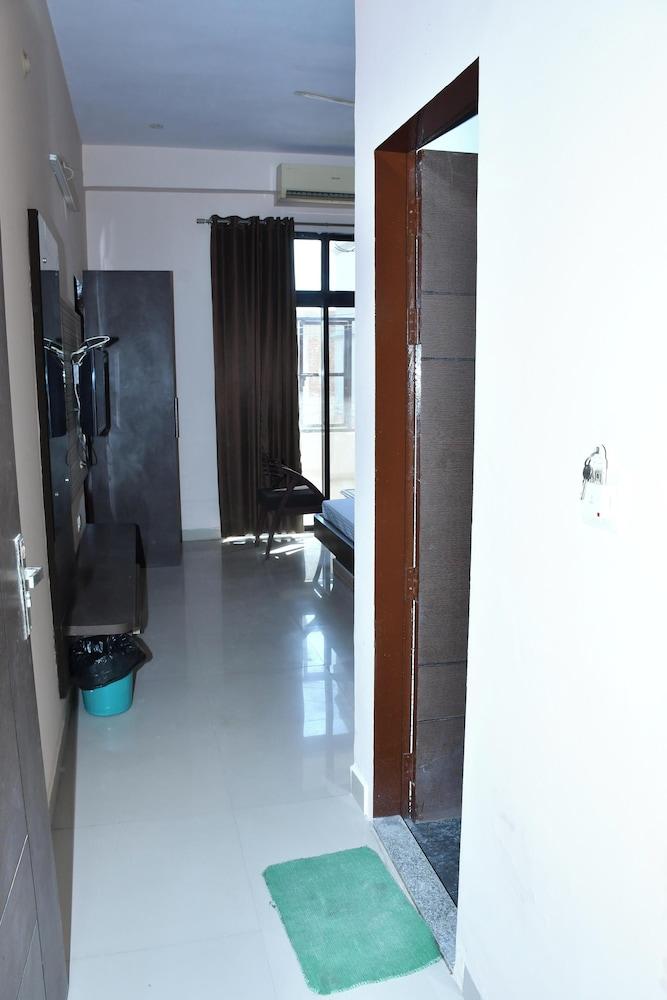 BANSHIDHAM DHARMASALA