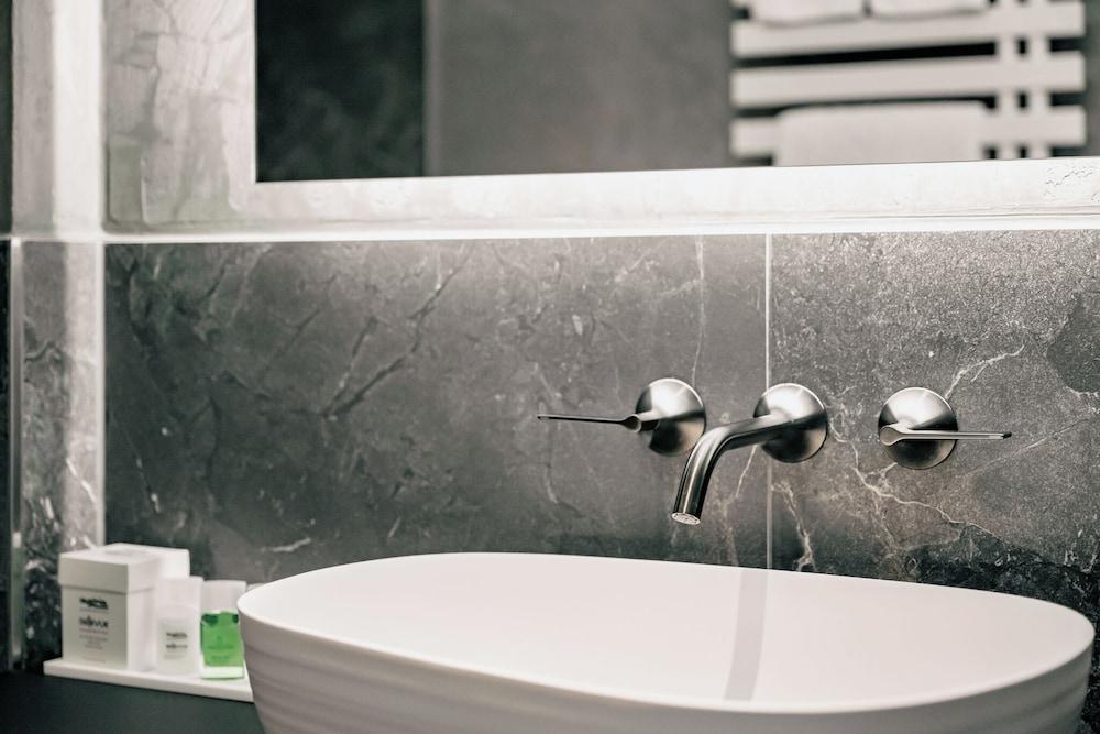 Gourmet & Wine Hotel Austria 4s