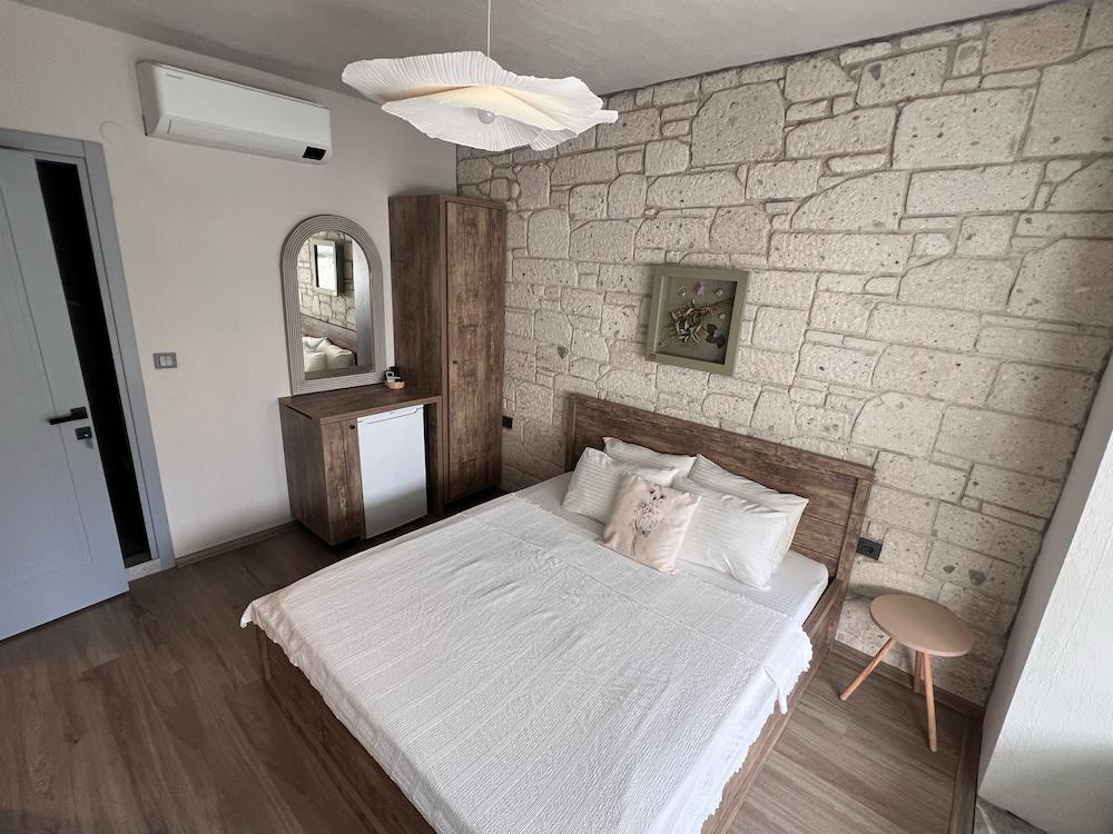 Alaçatı Palaçaki Otel