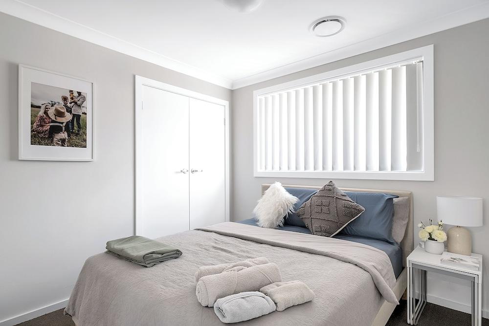 Kozyguru | Marsden Park | Charming 5Bed + Backyard