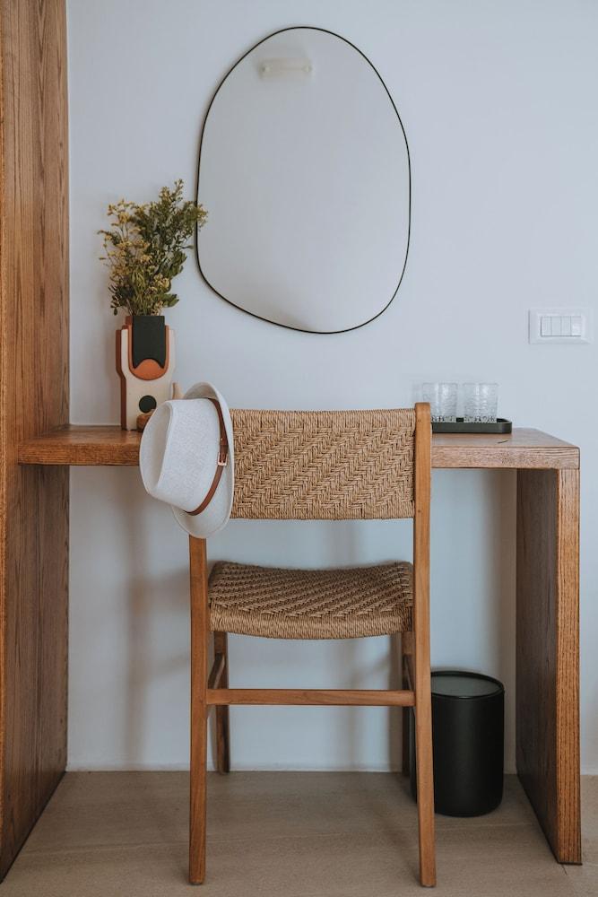 Athera  Suites  Mykonos