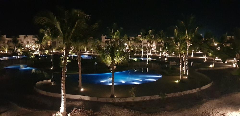 BAMBOO HAWANA Salalah - Forest Island