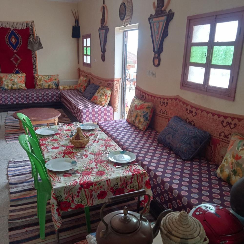 Darbrahim Resto Beds