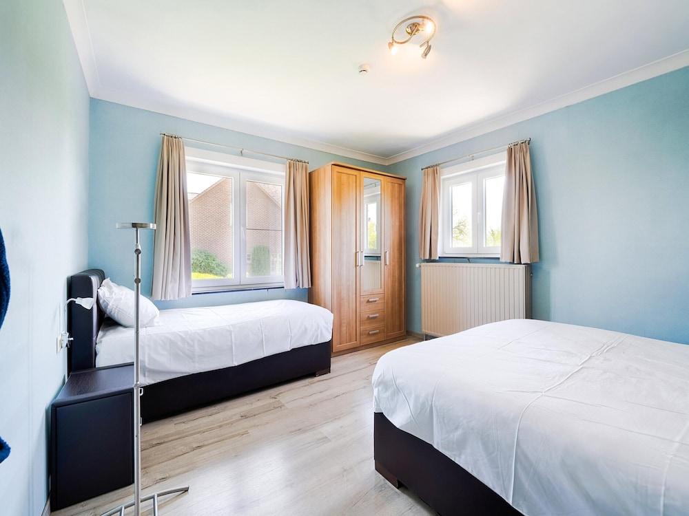 Villa Borgloon With Blossom Views and Jacuzzi