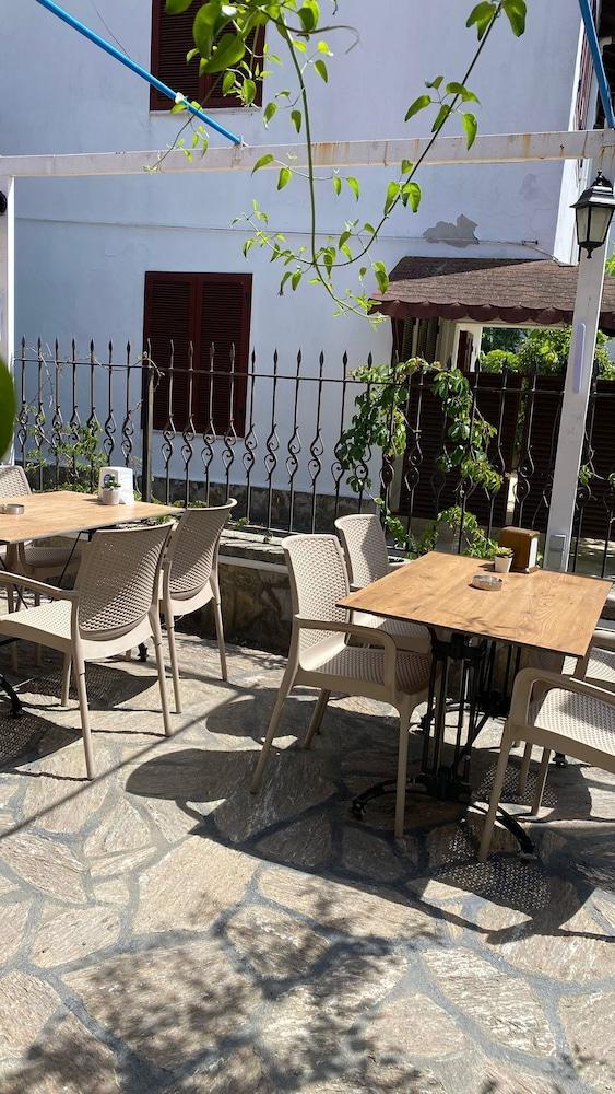 Anayurt Oteli Akyaka