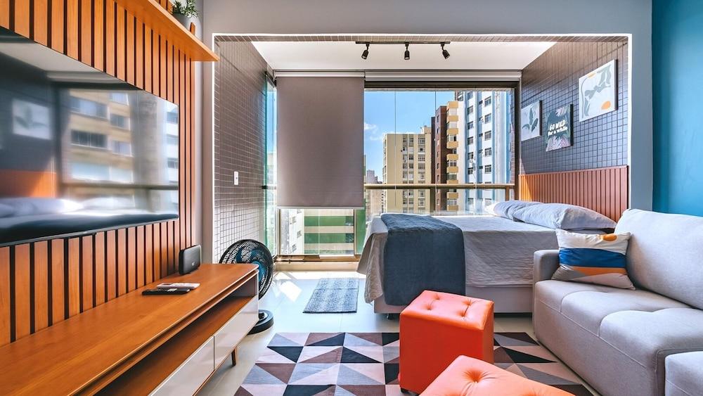 Studio Moderno 750m da Praia do Farol da Barra