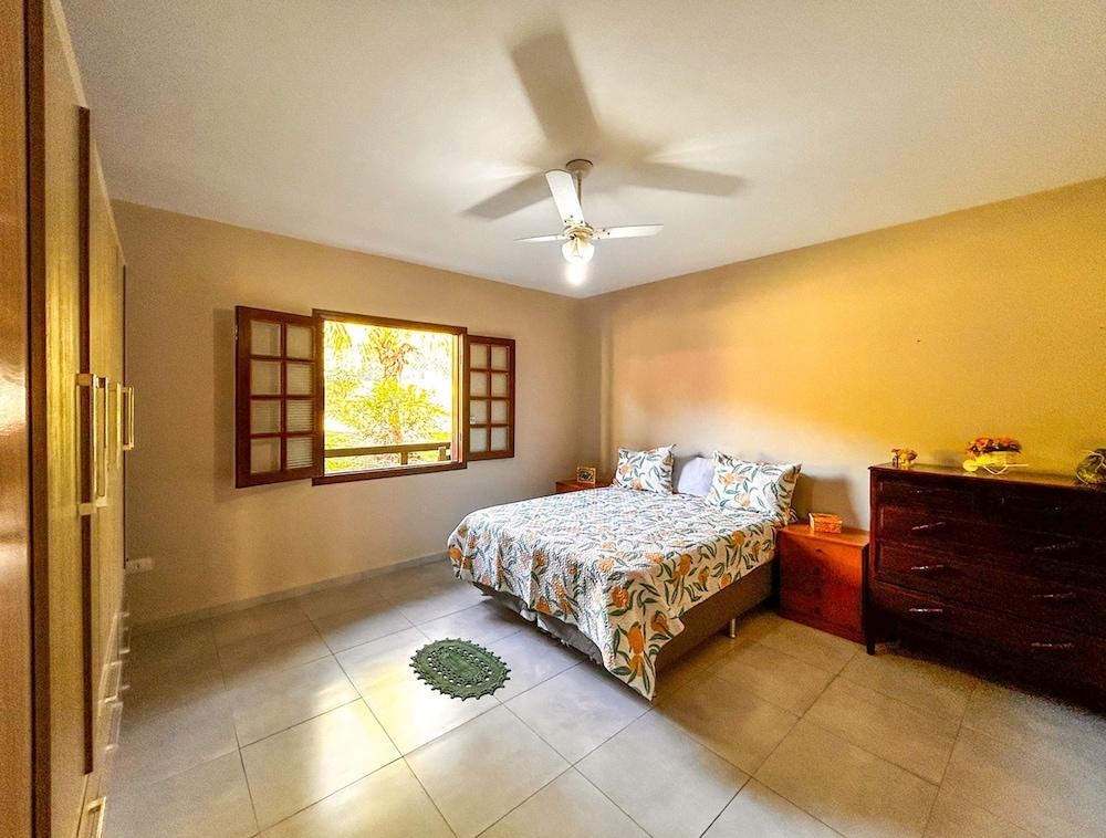 Ch Cara Iracema com Lazer Completo e Wi-fi