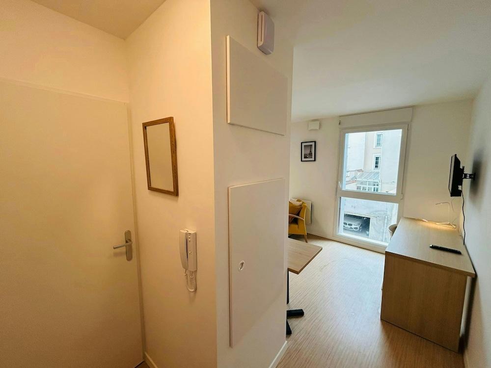 We Live In R - Suite 202