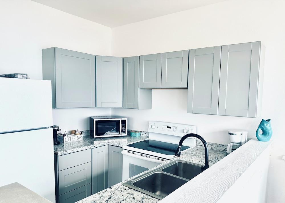 Paradise Suites Eagles Nest Apt C